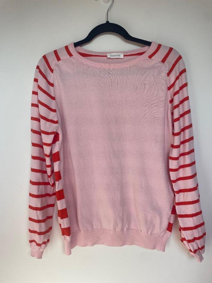 Alchemist trui dungebreid gestreept rood met roze maat L, Kleding | Dames, Truien en Vesten, Zo goed als nieuw, Maat 42/44 (L)