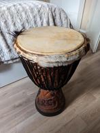 Afrikaanse djembe 38 cm x 64 cm hoog, Gebruikt, Ophalen of Verzenden