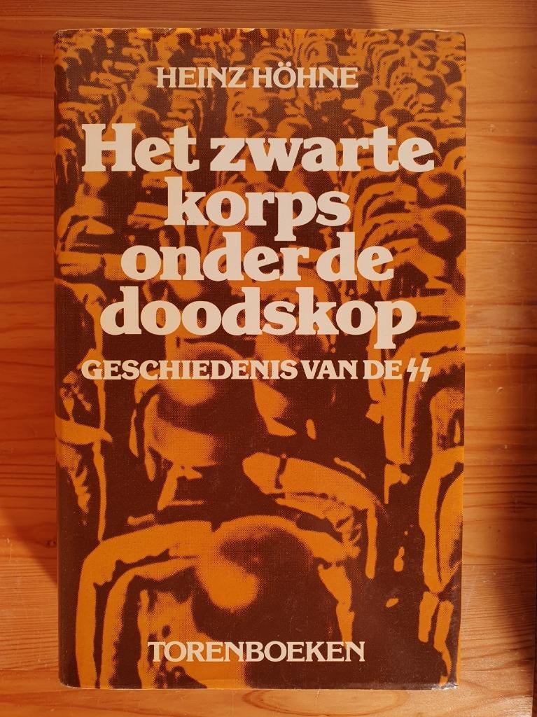 Het zwarte Korps onder de Doodskop, Heinz Höhne, Ophalen of Verzenden, Landmacht, Tweede Wereldoorlog