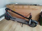 Grey Aovo electric scooter, Fietsen en Brommers, Steps, Ophalen of Verzenden, Zo goed als nieuw, Elektrische step (E-scooter)