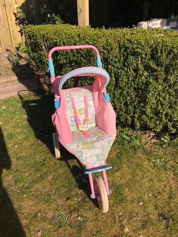 Baby born poppenwagen  beschikbaar voor biedingen