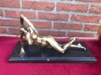 prachtig bronzen beeld, liggend naakt, erotica, Ophalen of Verzenden