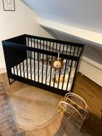 Ledikant kidsmill modular zwart, Ophalen of Verzenden, Zo goed als nieuw, Ledikant