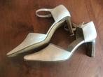 Schoenen voor de bruid, creme maat 40 Cellini, Wit, Cellini, Schoenen, Ophalen of Verzenden