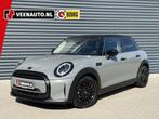 MINI Mini 5drs 1.5 Cooper Black optic (bj 2022, automaat), Gebruikt, Zwart, Leder, Bedrijf