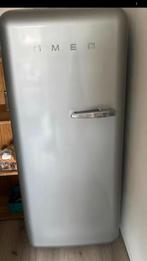 Grijze smeg koelkast, 200 liter of meer, Zo goed als nieuw, Met vriesvak, 160 cm of meer