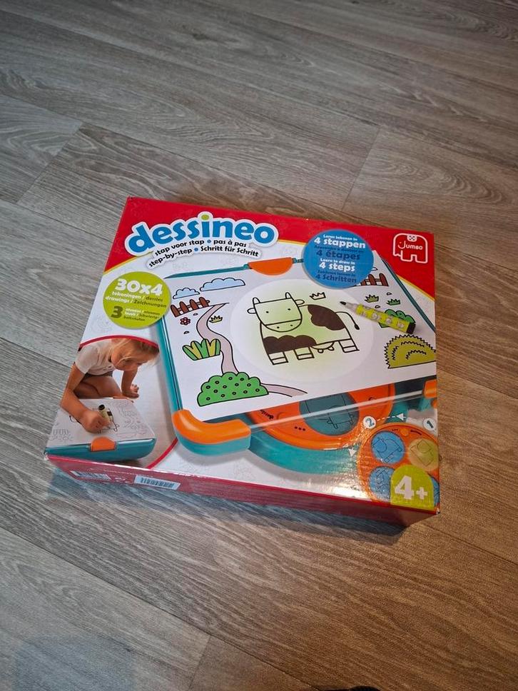 Dessineo projector, Hobby en Vrije tijd, Tekenen, Ophalen