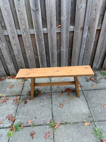 Houten Tuinbank beschikbaar voor biedingen