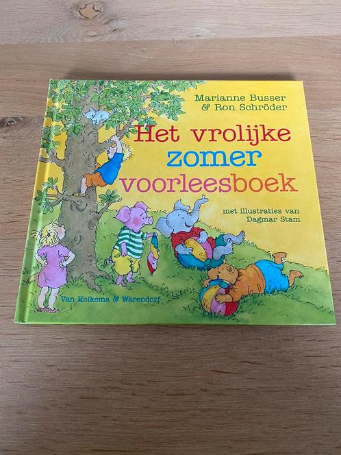 Marianne Busser - Het vrolijke zomervoorleesboek, Boeken, Kinderboeken | Kleuters, Zo goed als nieuw, Ophalen of Verzenden