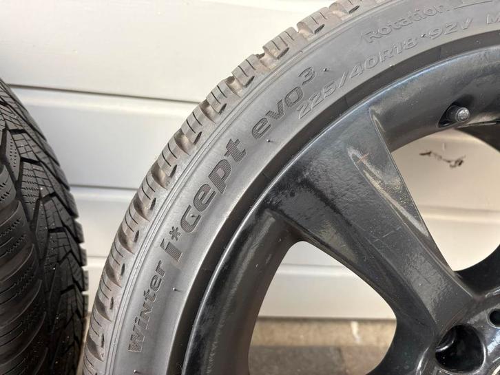 BMW E9x 18 “ Winterset 225/40R18 origineel 396 M velgen, Auto-onderdelen, Banden en Velgen, Banden en Velgen, Winterbanden, 18 inch