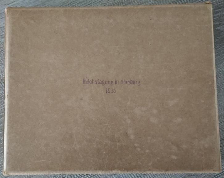 Reichstagung in Nurnberg met schuber - 1935, Verzamelen, Militaria | Tweede Wereldoorlog, Landmacht, Boek of Tijdschrift, Duitsland