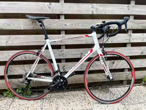 Giant Defy3, Fietsen en Brommers, Fietsen | Racefietsen, Zo goed als nieuw, Giant, Meer dan 20 versnellingen, Aluminium, 61 tot 65 cm