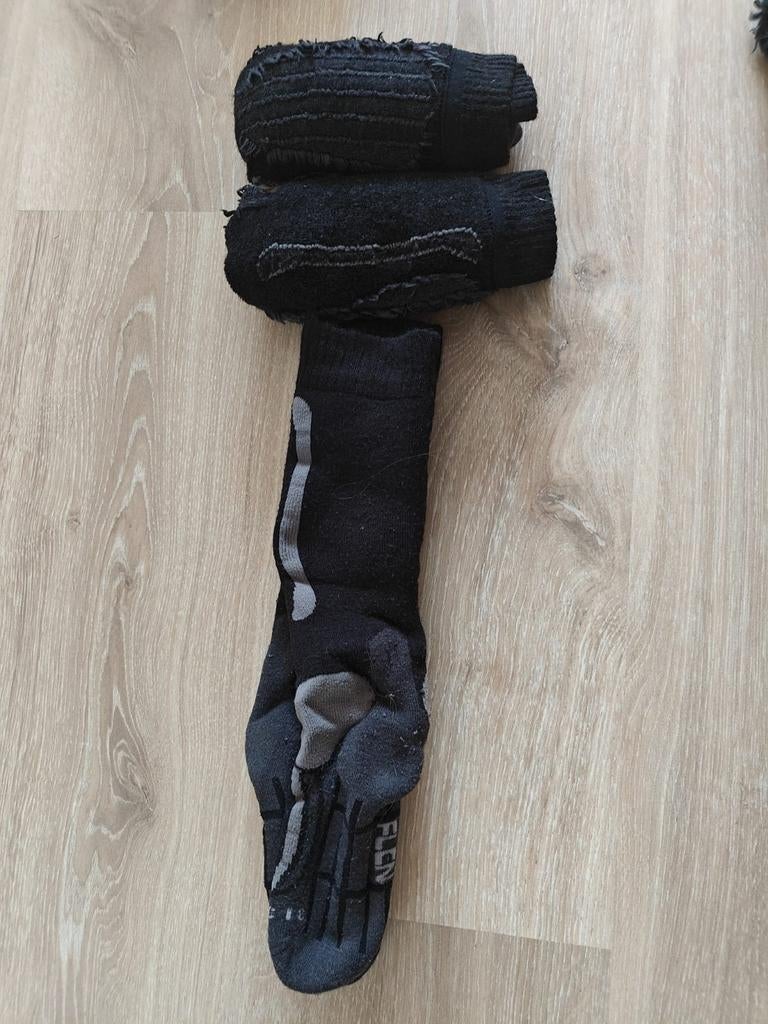 3 paar skisokken Falcon  maat 31-34,, Ophalen of Verzenden, Gebruikt, Falcon, Jongen of Meisje