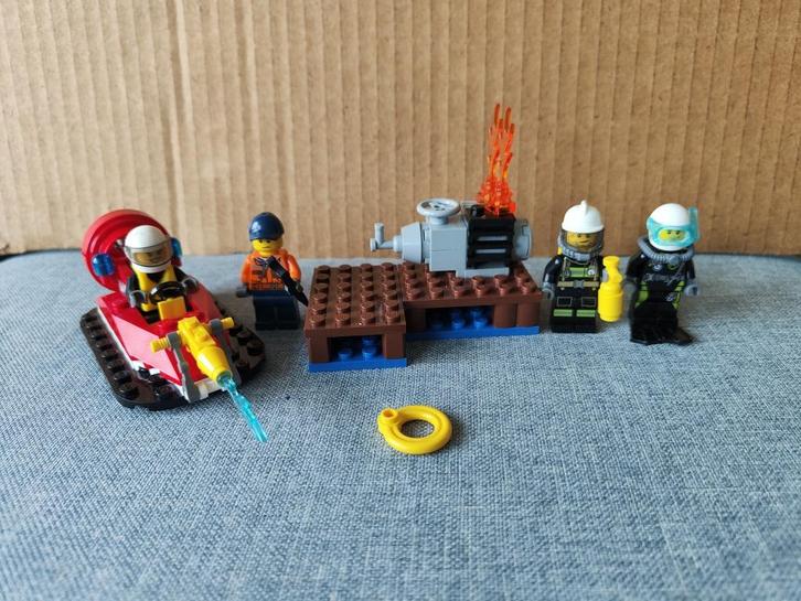 Lego 60106 Fire Starter Set, Kinderen en Baby's, Speelgoed | Duplo en Lego, Gebruikt, Ophalen of Verzenden