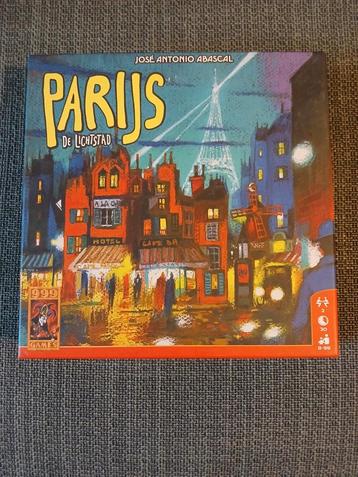 Parijs De Lichtstad - Zo Goed Als Nieuw! beschikbaar voor biedingen