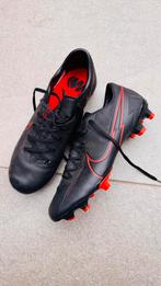 Nike voetbalschoenen 1x gedragen maat 38.5, Ophalen of Verzenden, Nieuw, Schoenen
