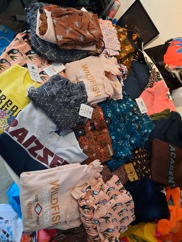 Meisjeskleding Merkenpakket - Veel Kleding! beschikbaar voor biedingen