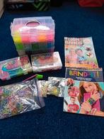 heel veel loombandjes/ haakjes/ boeken en hulpmiddelen, Hobby en Vrije tijd, Kralen en Sieraden maken, Ophalen of Verzenden, Zo goed als nieuw