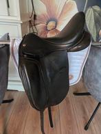 Vivary dressuurzadel 17,5 inch, Dieren en Toebehoren, Ophalen of Verzenden, Gebruikt, Dressuur