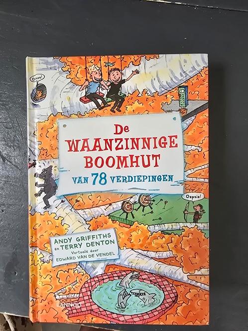 Terry Denton - De waanzinnige boomhut van 78 verdiepingen, Boeken, Kinderboeken | Jeugd | onder 10 jaar, Zo goed als nieuw, Ophalen of Verzenden