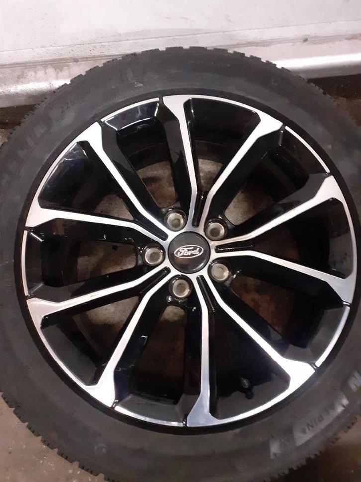 Ford nieuw winterset winterbanden velgen 225 50 17 michelin, Auto-onderdelen, Banden en Velgen, Banden en Velgen, Winterbanden