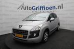 Peugeot 3008 1.6 VTi ST nette MPV met trekhaak (bj 2011), Voorwielaandrijving, Stof, 4 cilinders, Bedrijf