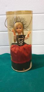 -	Pop bern zwitserland vintage, Verzamelen, Poppen, Ophalen of Verzenden, 'T Olde Gre-j, Info@toldegrej.nl, Endepoelstraat 20f Didam