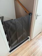 Traphekje oprolbaar, Kinderen en Baby's, Traphekjes, Ophalen of Verzenden, Overige materialen, Oprolhekje