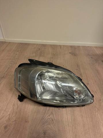 VW fox koplamp rechts voor BJ 2005 tot 2011 beschikbaar voor biedingen