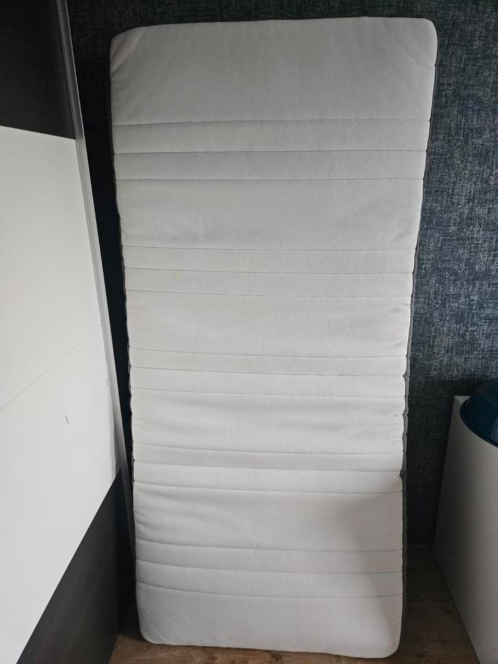 Ikea hovag Matras 200x90 cm - nette staat, Huis en Inrichting, Slaapkamer | Matrassen en Bedbodems, Zo goed als nieuw, Matras