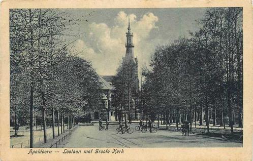(300-487-013) Apeldoorn Loolaan met Groote Kerk, Verzamelen, Ansichtkaarten | Nederland, Gelderland, Verzenden