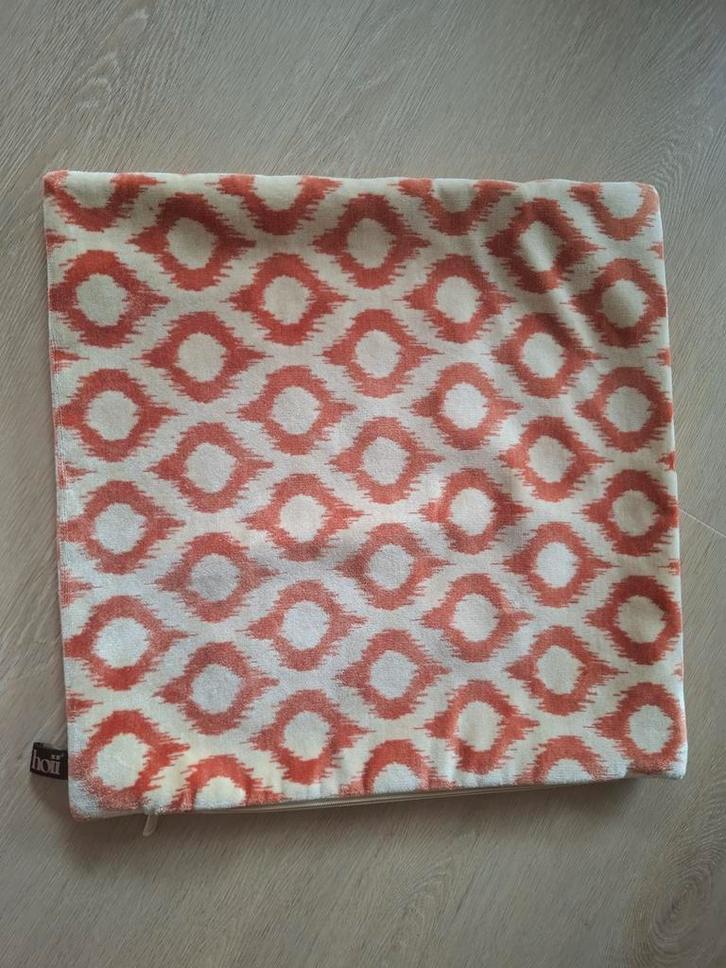Mooie hoes voor sierkussen - Oranje/Wit, Huis en Inrichting, Woonaccessoires | Kussens, Zo goed als nieuw, Overige kleuren, Vierkant