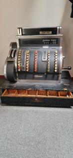 Vintage National kassa, Ophalen
