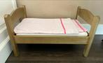 Poppenbed incl. Matras en deken+kussen - €10,-, Ophalen, Zo goed als nieuw, Babypop