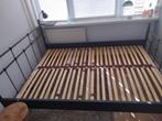 Zwart metalen bedframe met lattenbodem, Ophalen, Zwart, Tweepersoons, Zo goed als nieuw