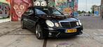 Mercedes-Benz Mercedes E63 AMG W211 2007 Youngtimer Zwart, Auto's, Automaat, Achterwielaandrijving, Zwart, Leder