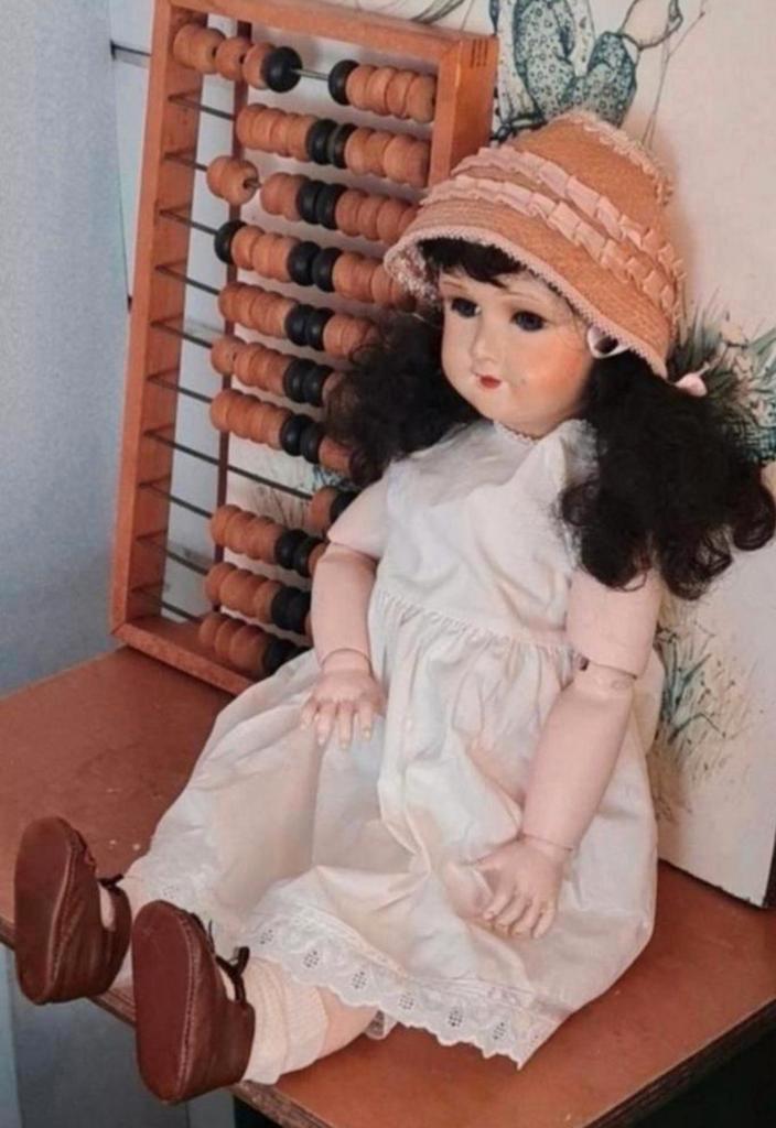 Brocante Franse pop Paris uni France, Verzamelen, Poppen, Gebruikt, Pop, Ophalen of Verzenden