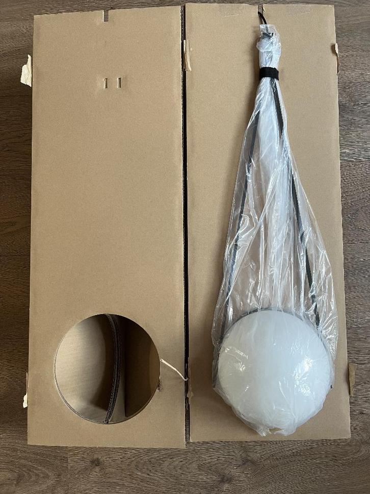 Moooi NomNom Light 20 – NIEUW – design hanglamp, Huis en Inrichting, Lampen | Hanglampen, Nieuw, Minder dan 50 cm, Glas, Kunststof