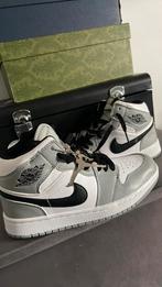 Nike air Jordan maat 37 en 38, Kleding | Heren, Schoenen, Ophalen of Verzenden, Zo goed als nieuw