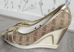 GUESS Los Angeles Gouden Sleehak-Pumps maat 38, Pumps, Overige kleuren, GUESS Los Angeles, Ophalen of Verzenden