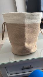 Te koop 2x wasmand van IKEA, Huis en Inrichting, Woonaccessoires | Schalen en Manden, Ophalen of Verzenden, Zo goed als nieuw