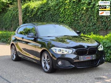 BMW 1-serie 120i High Executive M Pakket Coupe Apple CarPlay beschikbaar voor biedingen