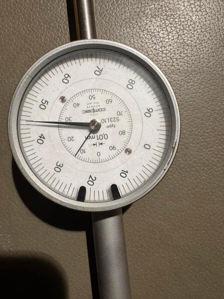 COMPACT Analoog Meetklok Type 523L10, Doe-het-zelf en Verbouw, Meetapparatuur, Gebruikt, Afstand, Ophalen of Verzenden