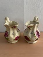 Twee Vintage Vazen Kannen Waterkan - Petit Pichet Décoration, Ophalen