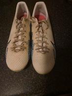 voetbalschoenen te koop nike, Maat XS of kleiner, Ophalen, Zo goed als nieuw, Schoenen