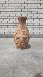 rieten vaas, Huis en Inrichting, Woonaccessoires | Vazen, Ophalen, Overige materialen, Overige kleuren, Zo goed als nieuw