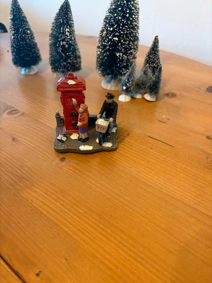 Typische Hollands met postbode en kind, Diversen, Kerst, Gebruikt, Ophalen of Verzenden