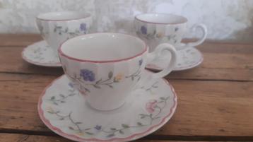 servies Johnson Bros Summer Chintz beschikbaar voor biedingen