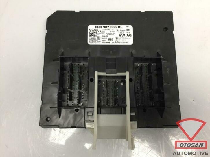 vw touran 5t 2018 vag boordnet bcm module 5q0937086bl, Auto-onderdelen, Elektronica en Kabels, Volkswagen, Gebruikt, Ophalen of Verzenden