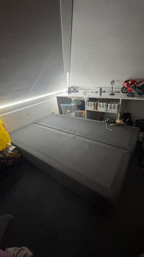 Twijfelaar Bed 140x210 Den Haag, Huis en Inrichting, Slaapkamer | Bedden, Gebruikt, Twijfelaar, 140 cm, 210 cm, Stof, Grijs, Ophalen